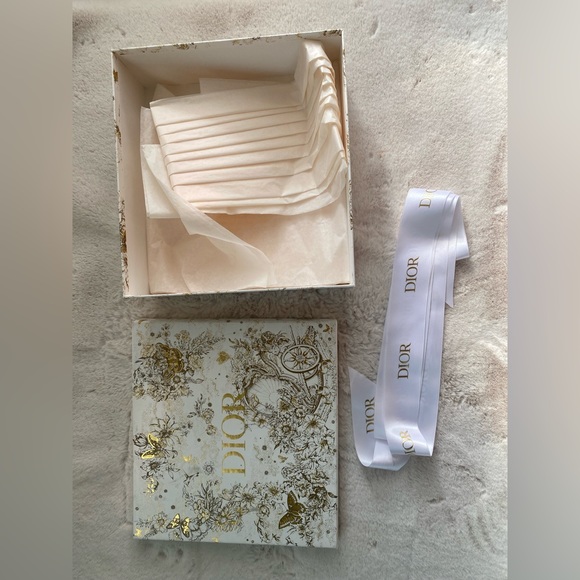 Authentic Dior Empty Box🔥🔥🔥 - Picture 2 of 3